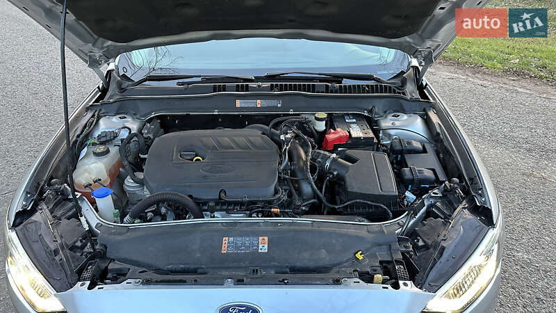 Седан Ford Fusion 2016 в Сквире