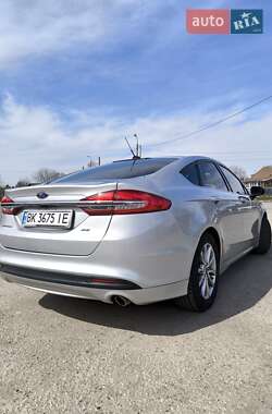 Седан Ford Fusion 2016 в Ізяславі