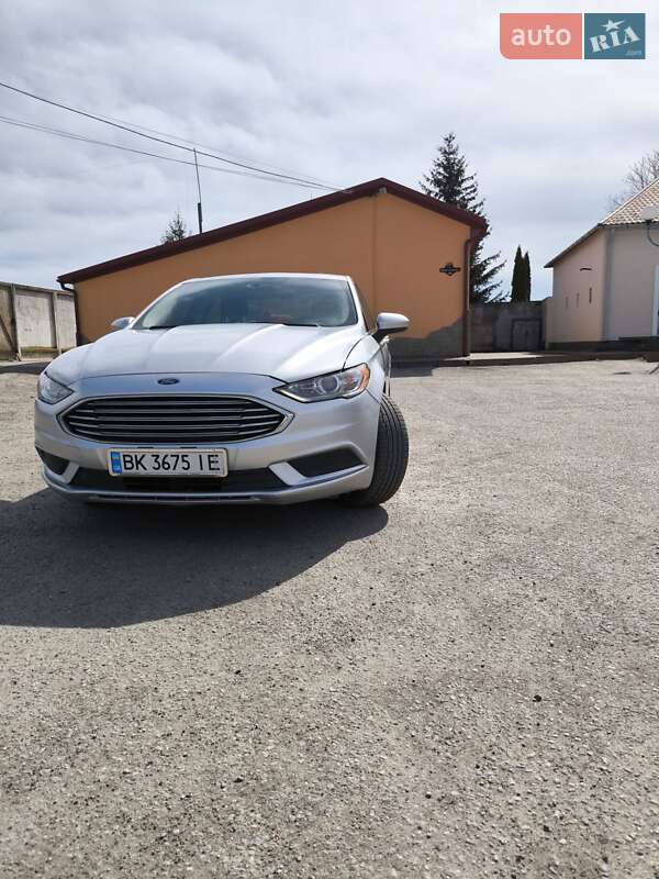 Седан Ford Fusion 2016 в Изяславе фото 2 Седан Ford Fusion 2016 в Изяславе