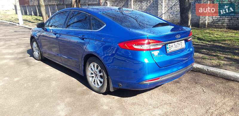 Седан Ford Fusion 2018 в Шостке