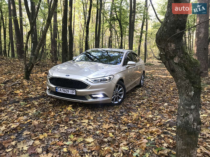 Ford Fusion 2017