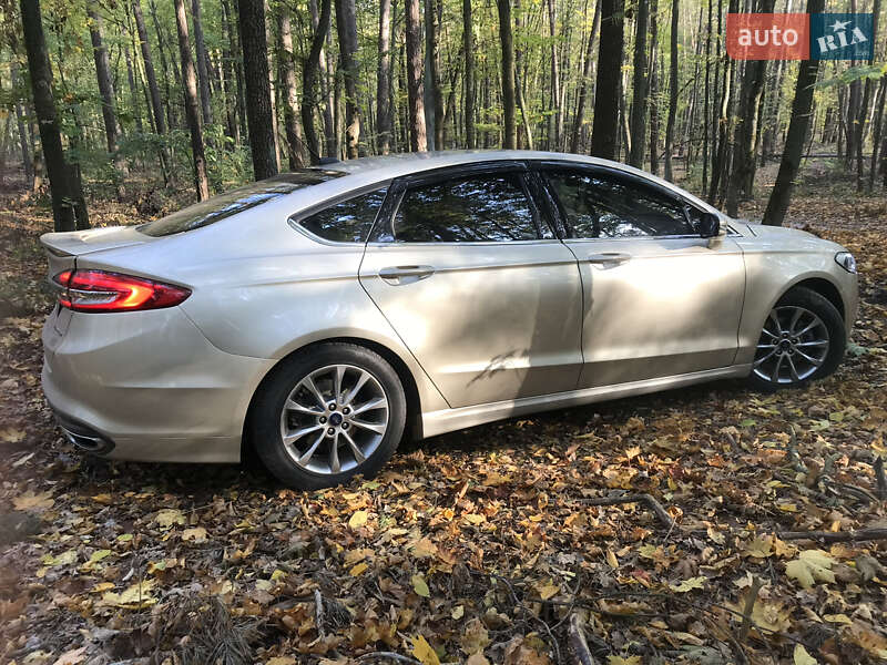 Седан Ford Fusion 2017 в Киеве фото 8 Седан Ford Fusion 2017 в Киеве