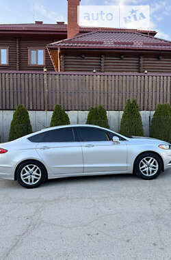 Седан Ford Fusion 2014 в Запорожье