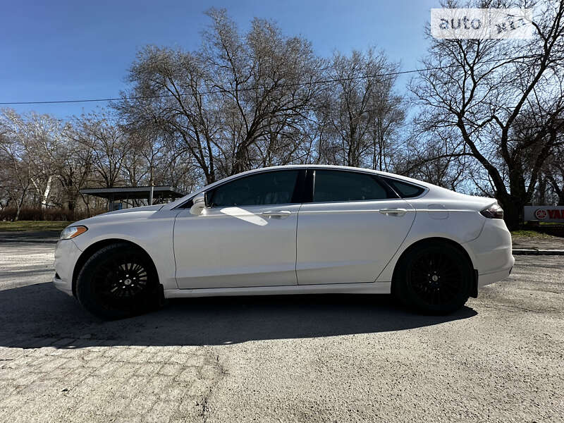 Седан Ford Fusion 2015 в Запорожье