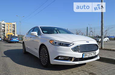 Седан Ford Fusion 2017 в Одесі