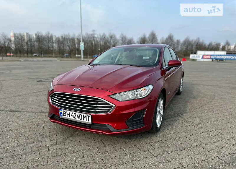 Седан Ford Fusion 2019 в Киеве