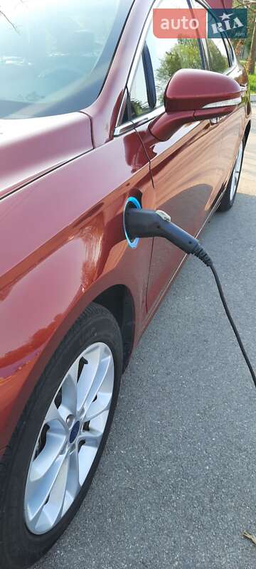 Седан Ford Fusion 2019 в Киеве