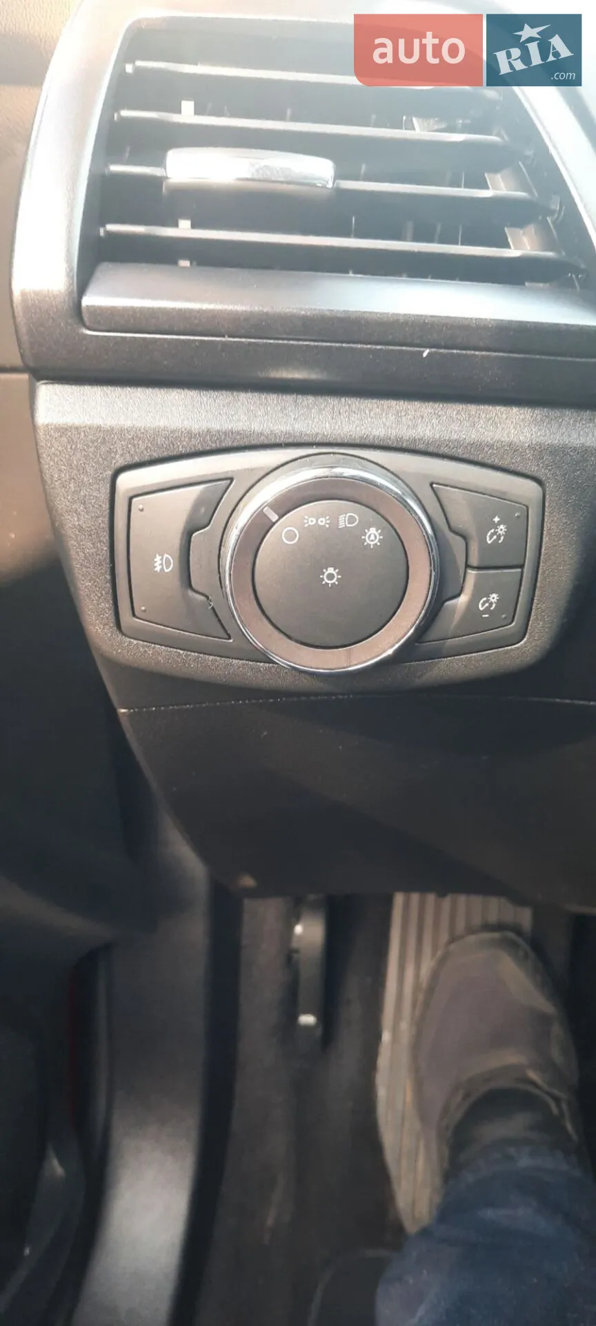 2019 Ford Fusion - мініатюра 21