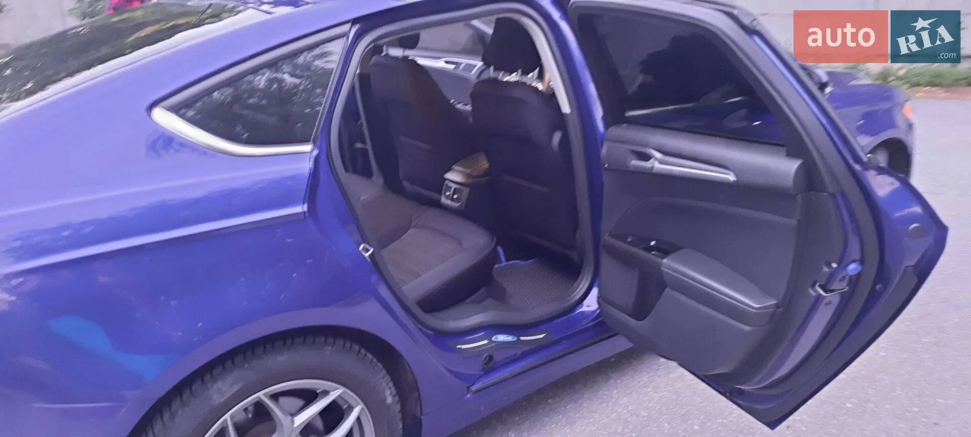 2016 Ford Fusion - мініатюра 16