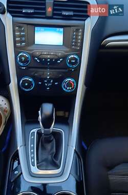 Седан Ford Fusion 2016 в Киеве