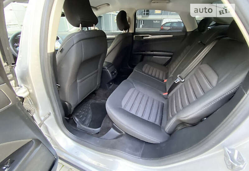 Седан Ford Fusion 2016 в Тячеве фото 11 Седан Ford Fusion 2016 в Тячеве