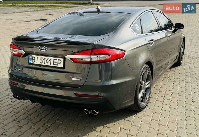 Седан Ford Fusion 2019 в Кременчуге