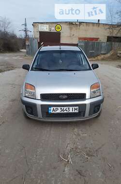 Хэтчбек Ford Fusion 2005 в Запорожье