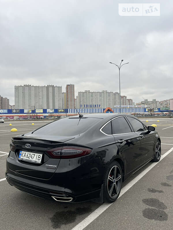 Седан Ford Fusion 2015 в Києві