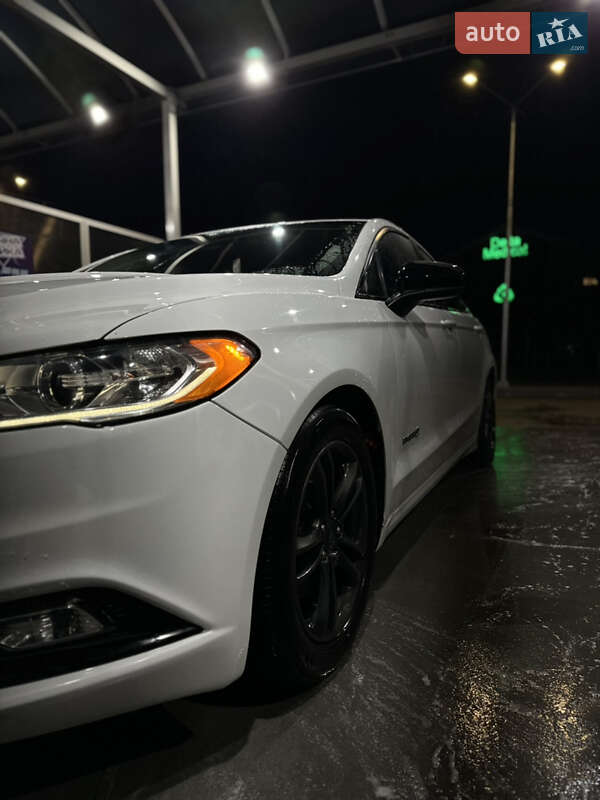 Седан Ford Fusion 2017 в Киеве