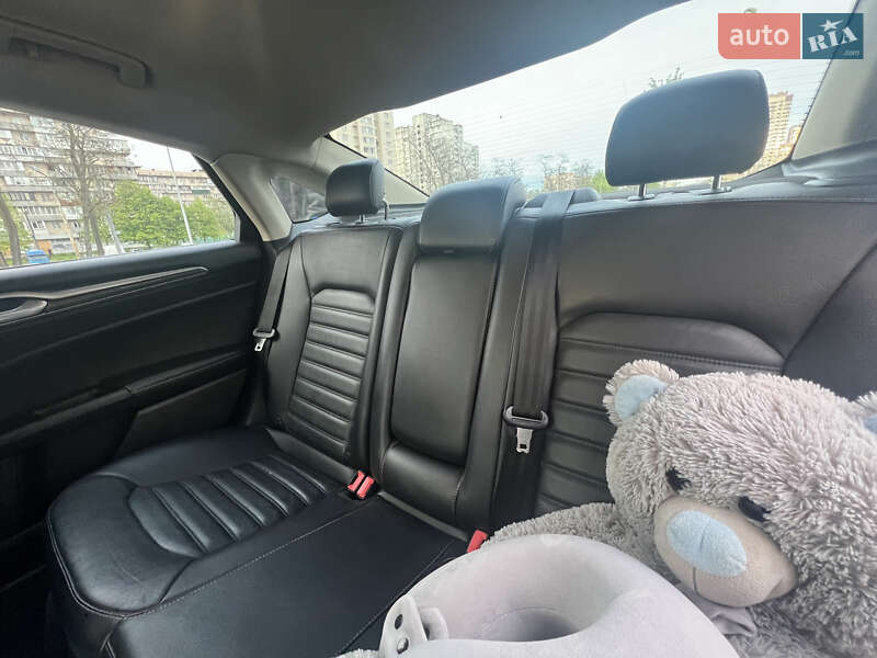 Седан Ford Fusion 2017 в Киеве