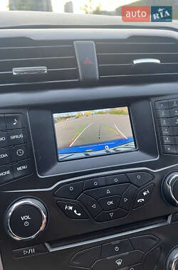 Седан Ford Fusion 2017 в 
