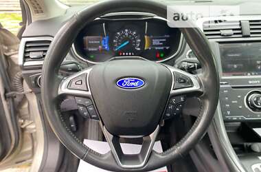Седан Ford Fusion 2014 в Виннице