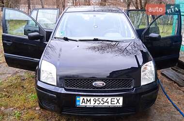 Хэтчбек Ford Fusion 2005 в Житомире