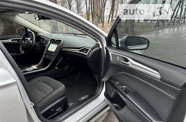 Седан Ford Fusion 2019 в Києві