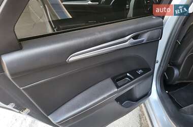 Седан Ford Fusion 2015 в Запорожье