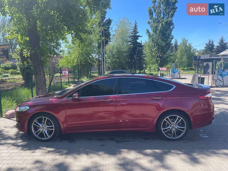 Седан Ford Fusion 2013 в Дніпрі