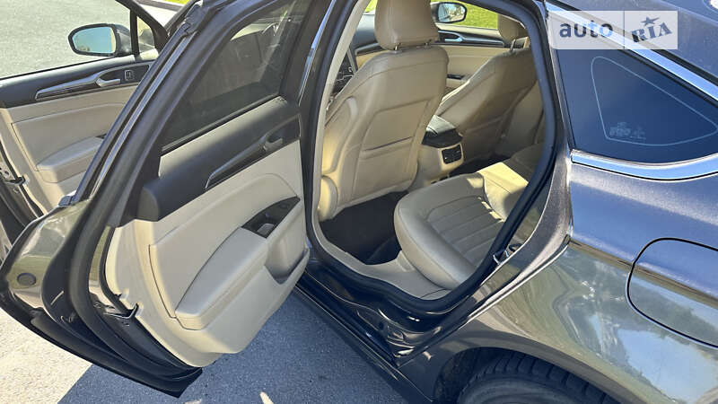 Седан Ford Fusion 2016 в Харькове