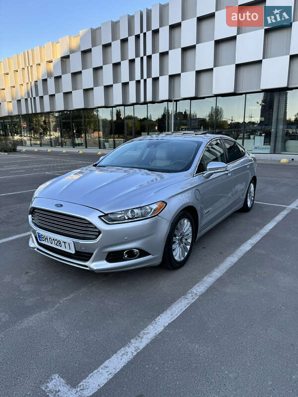 Седан Ford Fusion 2014 в Одессе