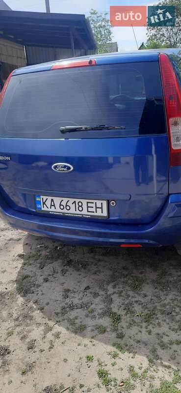 Хэтчбек Ford Fusion 2009 в Чуднове