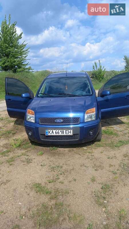 Хэтчбек Ford Fusion 2009 в Чуднове