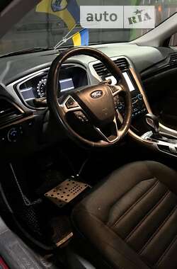 Седан Ford Fusion 2014 в Каменец-Подольском