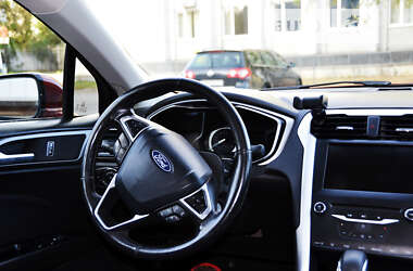 Седан Ford Fusion 2013 в Чернігові