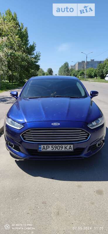 Седан Ford Fusion 2014 в 
