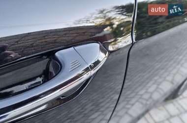 Седан Ford Fusion 2017 в 