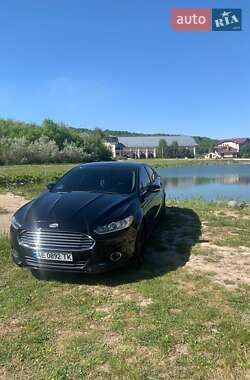 Седан Ford Fusion 2016 в 