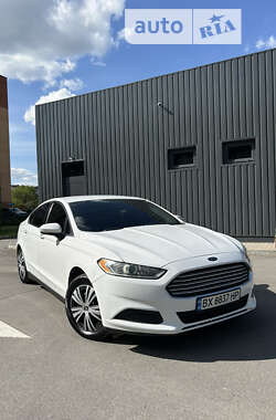 Седан Ford Fusion 2013 в Каменец-Подольском