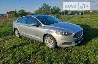 Седан Ford Fusion 2014 в Тернополі