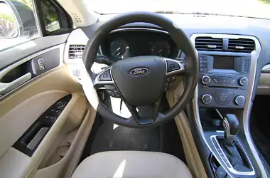 Ford Fusion 2015