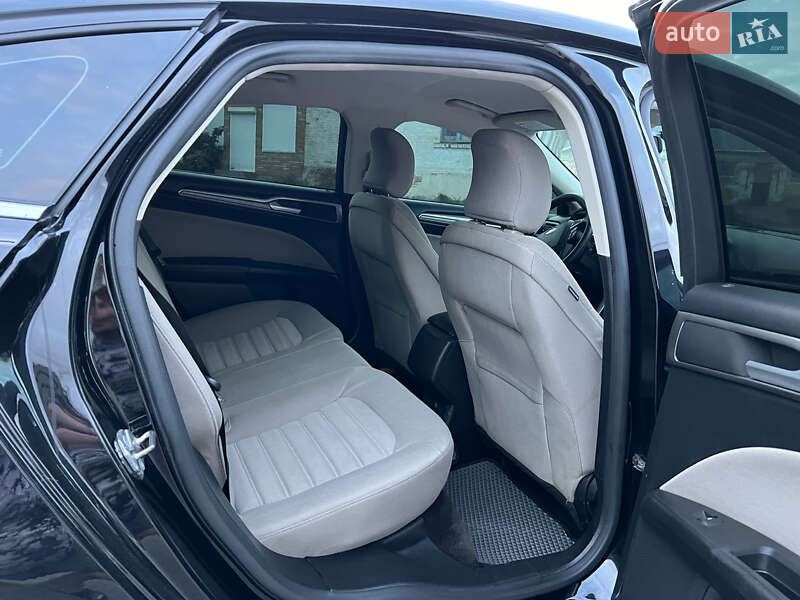 Седан Ford Fusion 2016 в Жмеринке