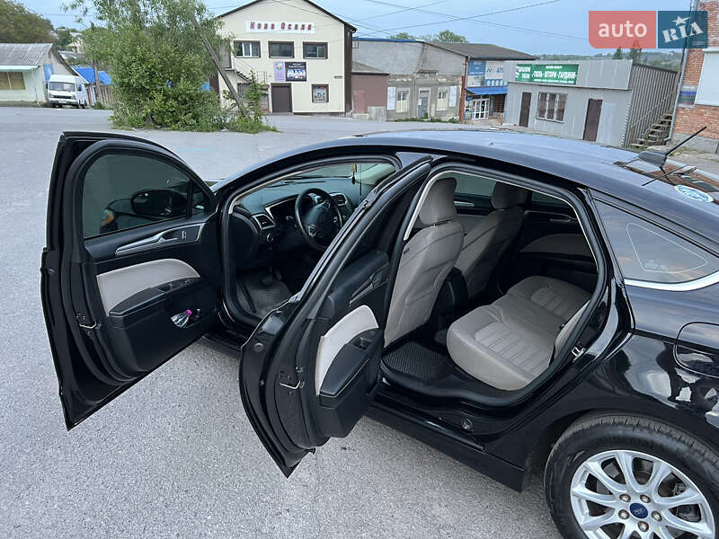 Седан Ford Fusion 2016 в Жмеринке