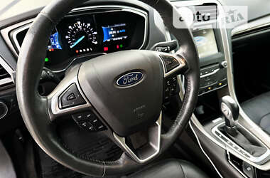 Седан Ford Fusion 2014 в Харькове