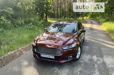 Седан Ford Fusion 2015 в Смеле