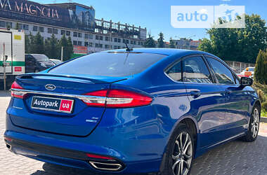 Седан Ford Fusion 2016 в Львове