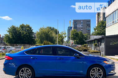 Седан Ford Fusion 2016 в Львове