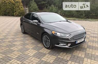 Седан Ford Fusion 2016 в Львові