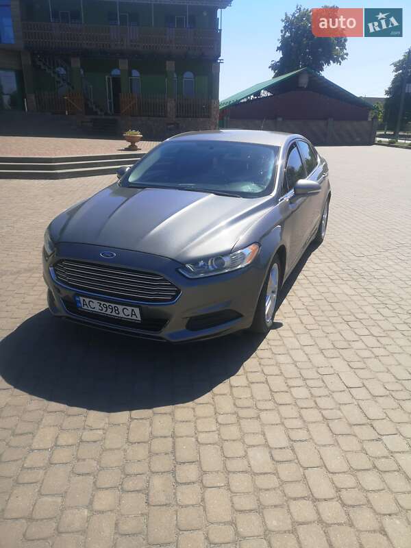 Ford Fusion 2012