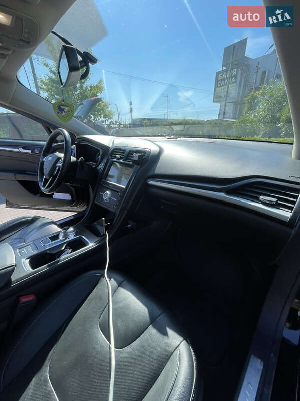 Седан Ford Fusion 2018 в Киеве