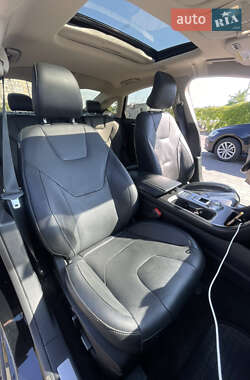 Седан Ford Fusion 2018 в 