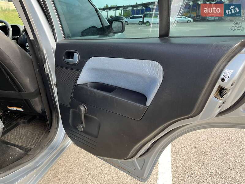 Хэтчбек Ford Fusion 2005 в Виннице