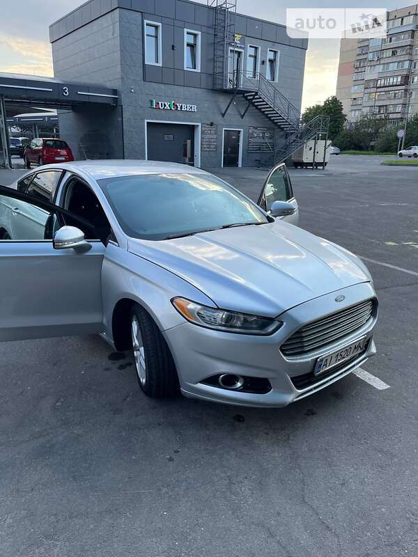 Седан Ford Fusion 2015 в Броварах